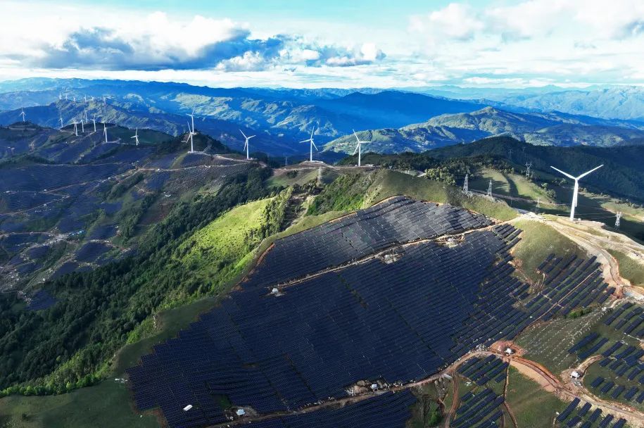 2024082702204c7835194b0fb04196fd5332d8b1